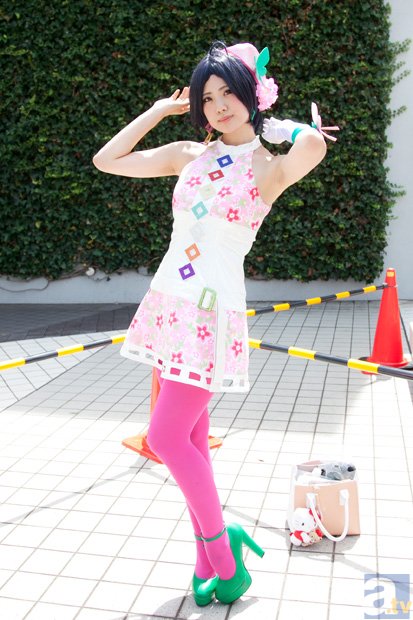 杏彩体育直播:期待!电影《军舰岛》公开预告海报 7月燃情来袭(图2) 杏彩体育平台